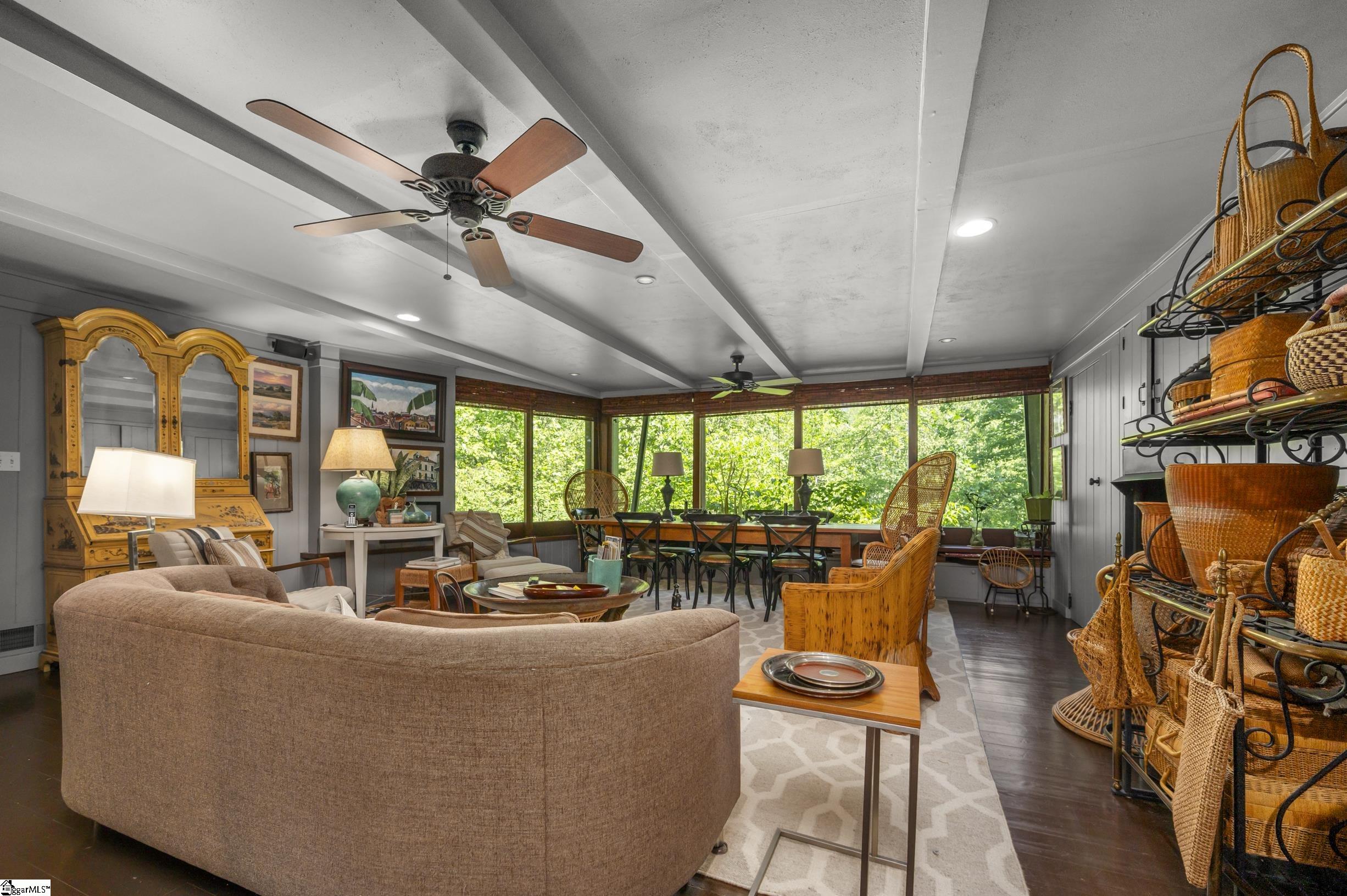 484 Sourwood Ridge Road Property Photo 4