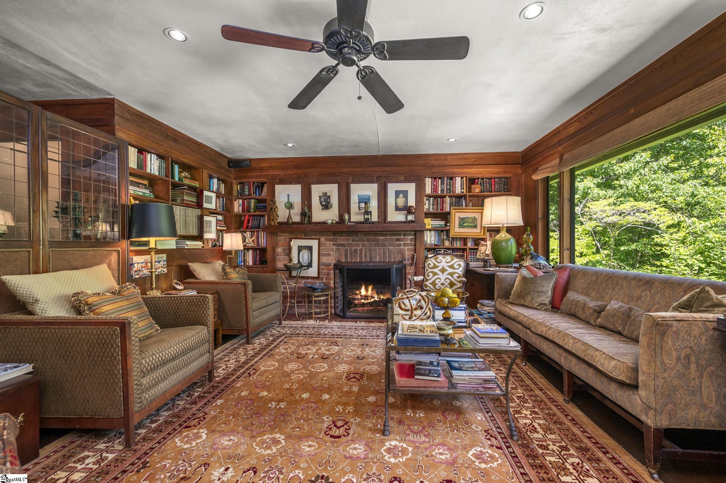 484 Sourwood Ridge Road Property Photo 10