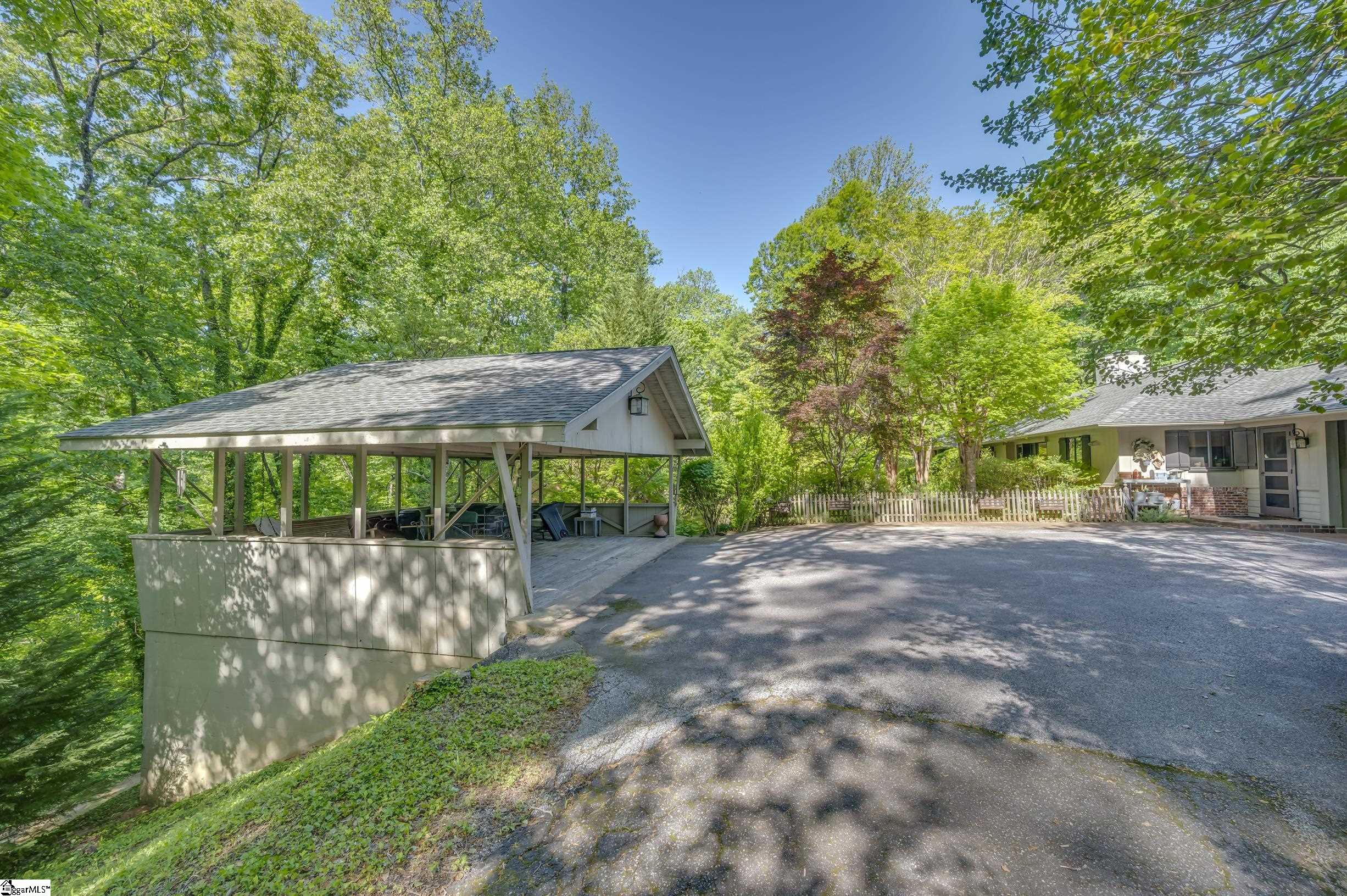 484 Sourwood Ridge Road Property Photo 30