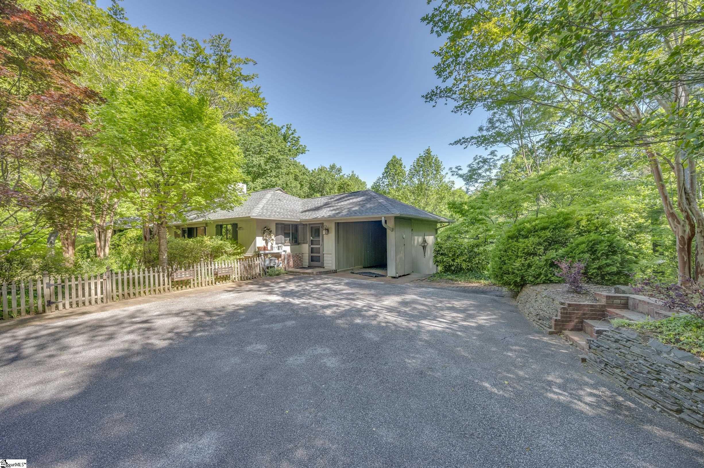 484 Sourwood Ridge Road Property Photo 32
