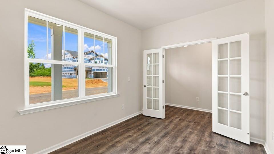 1260 Saginaw Court Property Photo 8