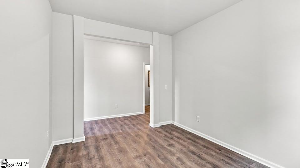 1260 Saginaw Court Property Photo 10