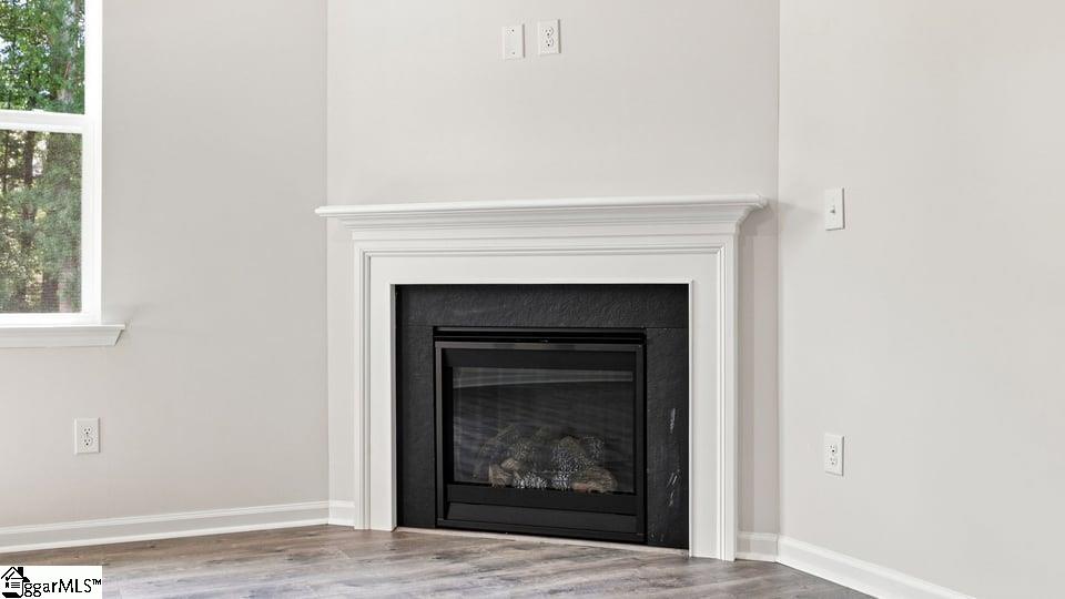 1260 Saginaw Court Property Photo 13