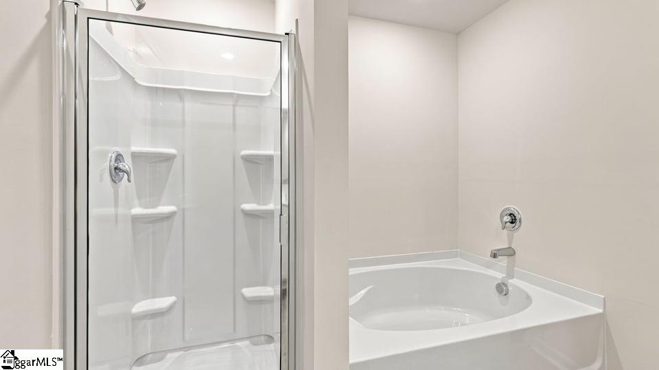 1260 Saginaw Court Property Photo 35