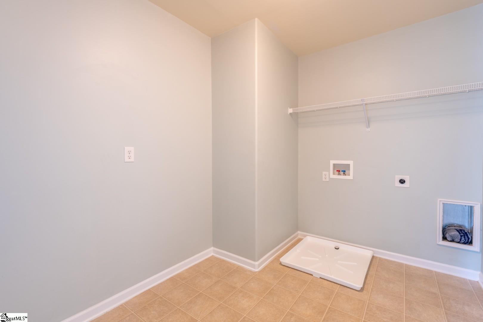 232 Haddington Lane Property Photo 18
