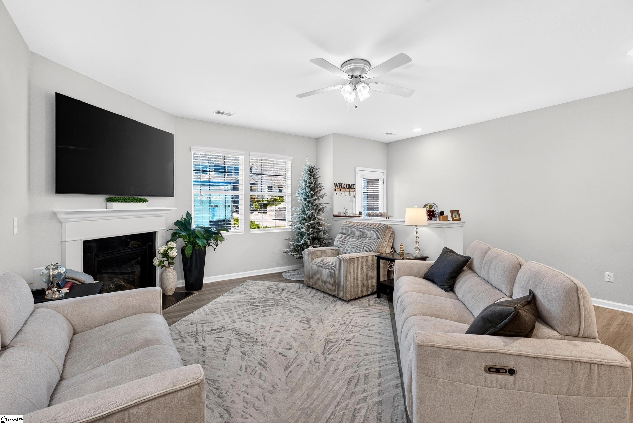 14 Leander Drive Property Photo 15
