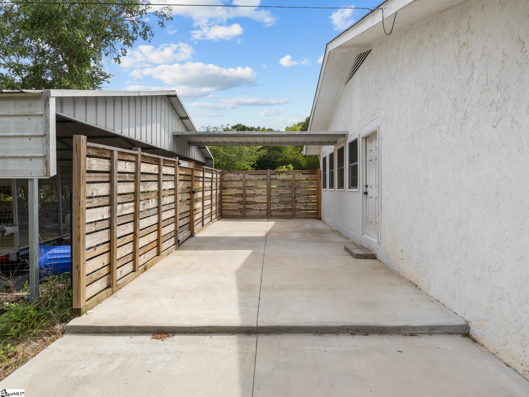 263 Flat Rock Road Property Photo 25