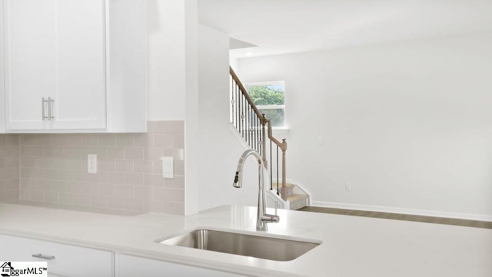 801 Honeybush Drive Property Photo 10