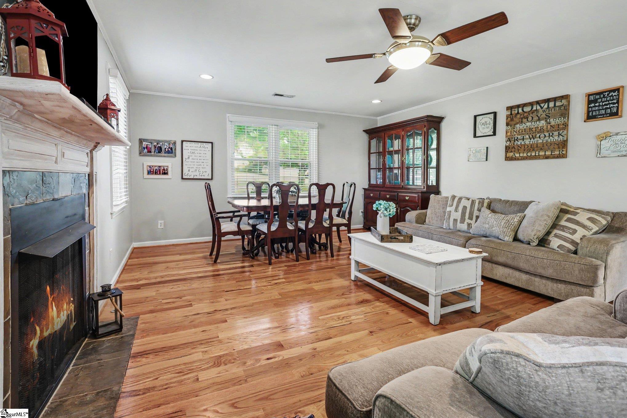 200 Bentwood Road Property Photo 4