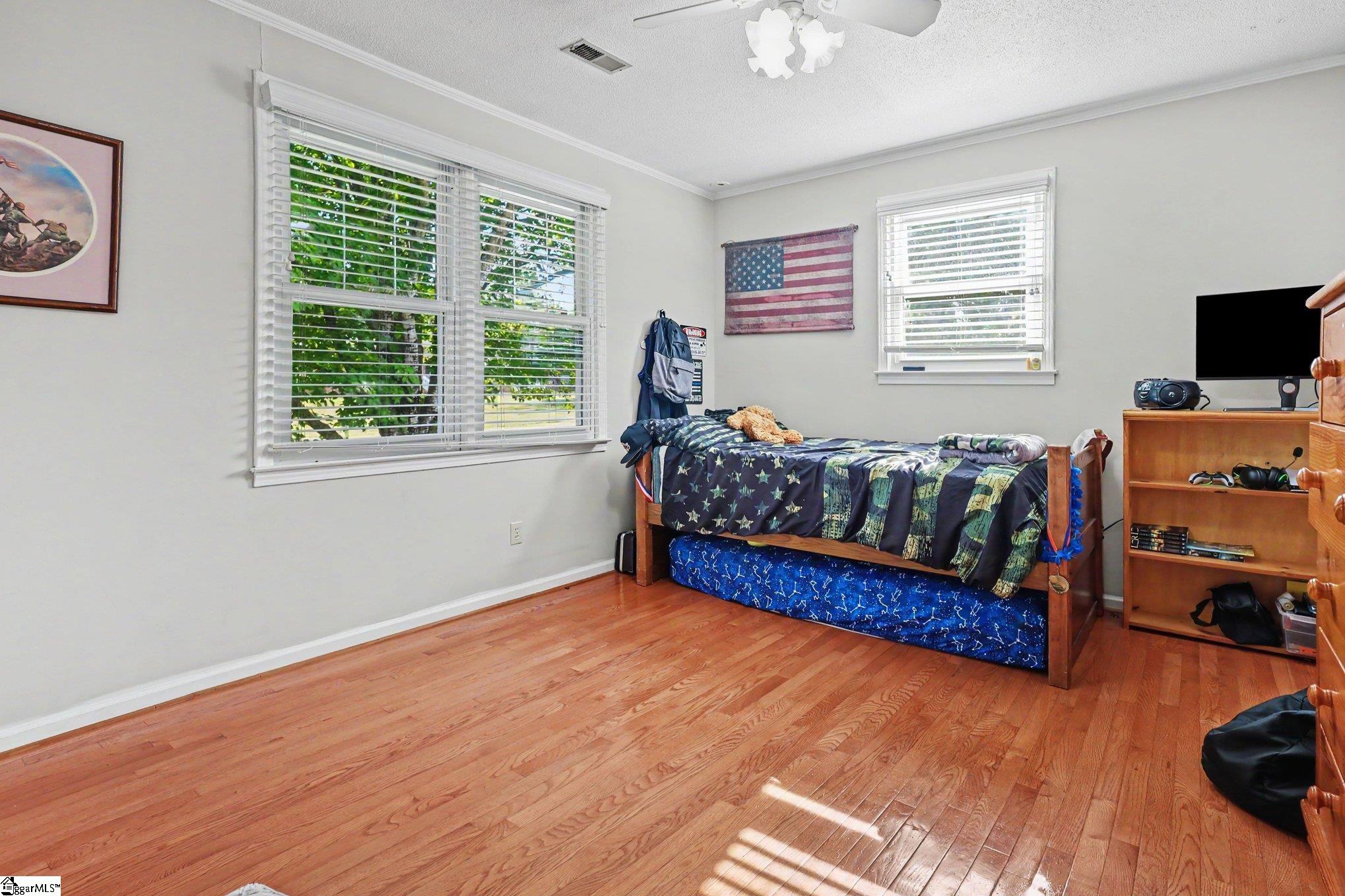 200 Bentwood Road Property Photo 6