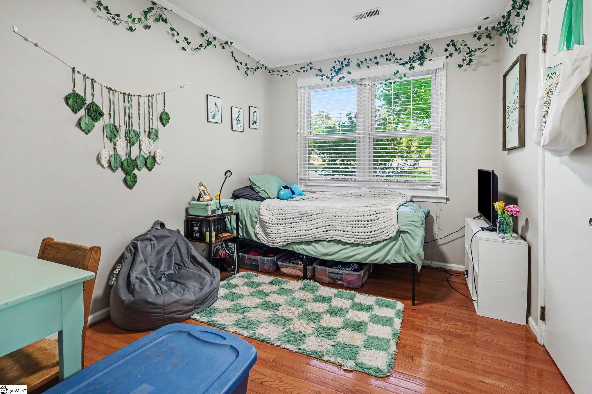 200 Bentwood Road Property Photo 7