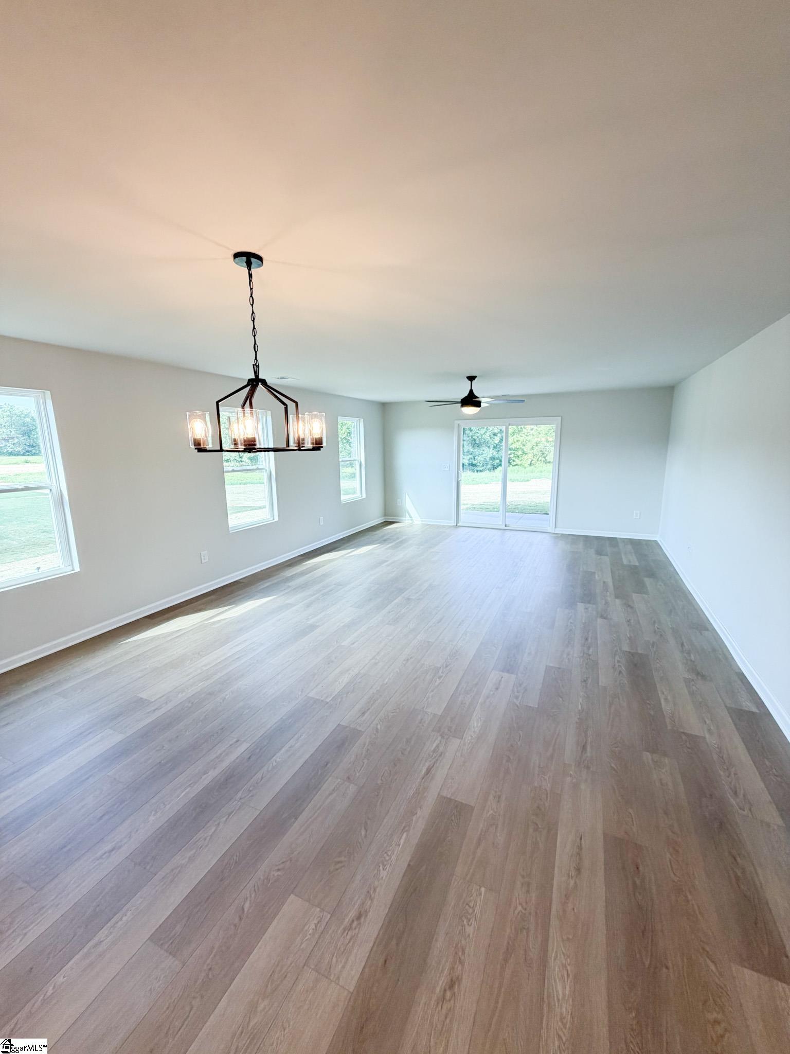 17964 Hwy 101 S Property Photo 4