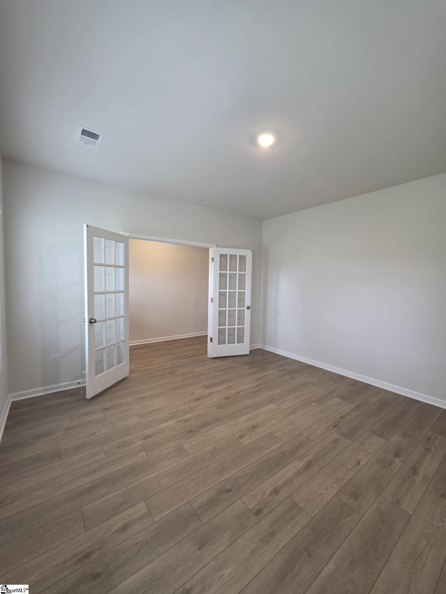 427 Dodger Avenue Property Photo 7