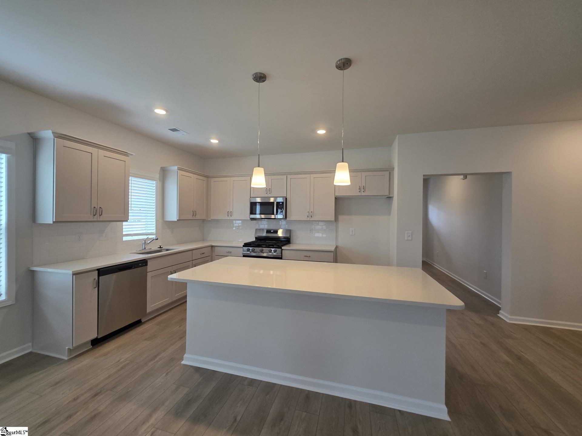 427 Dodger Avenue Property Photo 10