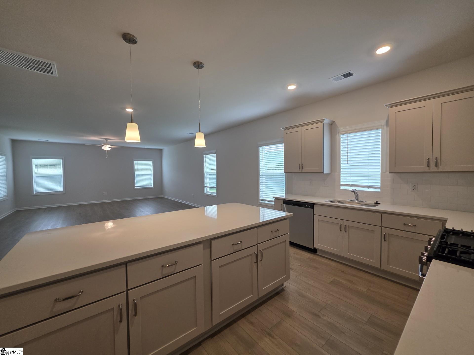 427 Dodger Avenue Property Photo 12