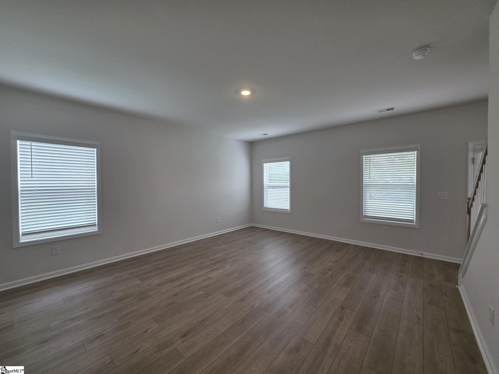 427 Dodger Avenue Property Photo 18