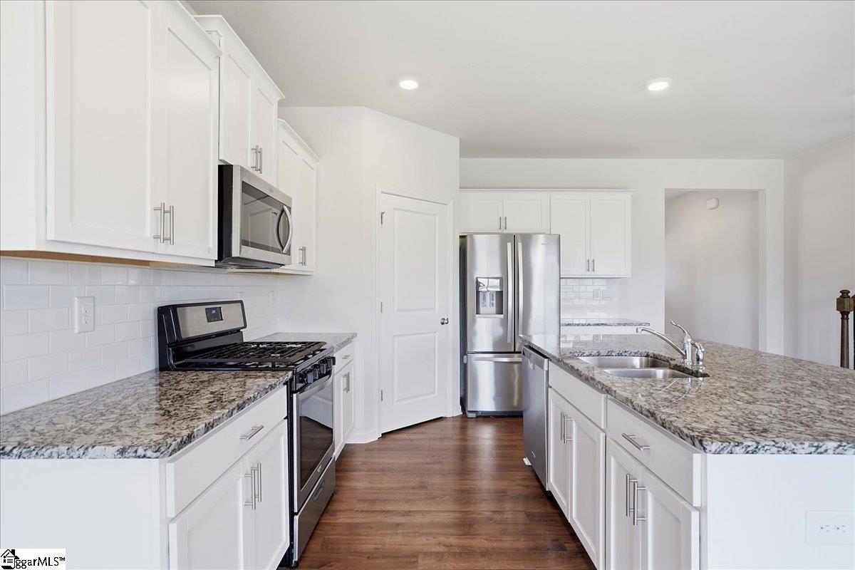 5192 Pratt Drive Property Photo 10
