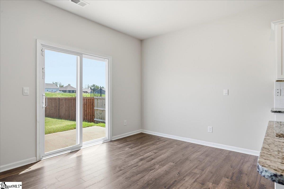 5192 Pratt Drive Property Photo 13