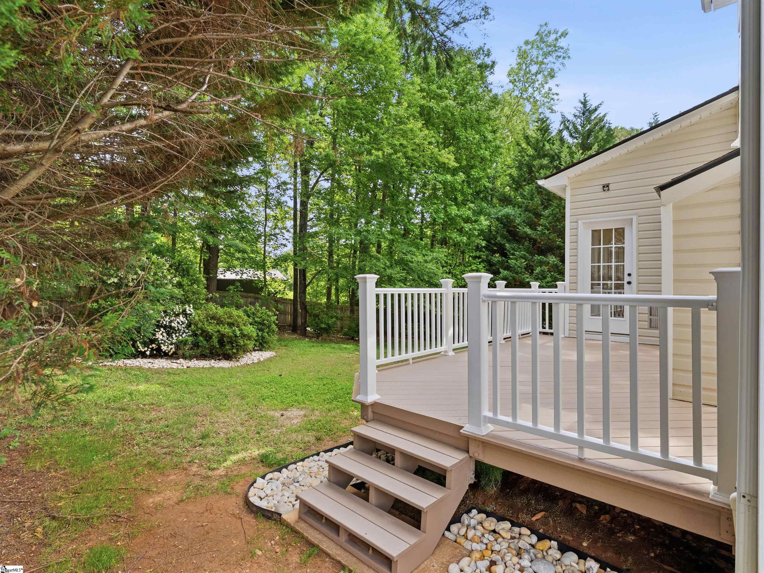 39 Waters Reach Lane Property Photo 31