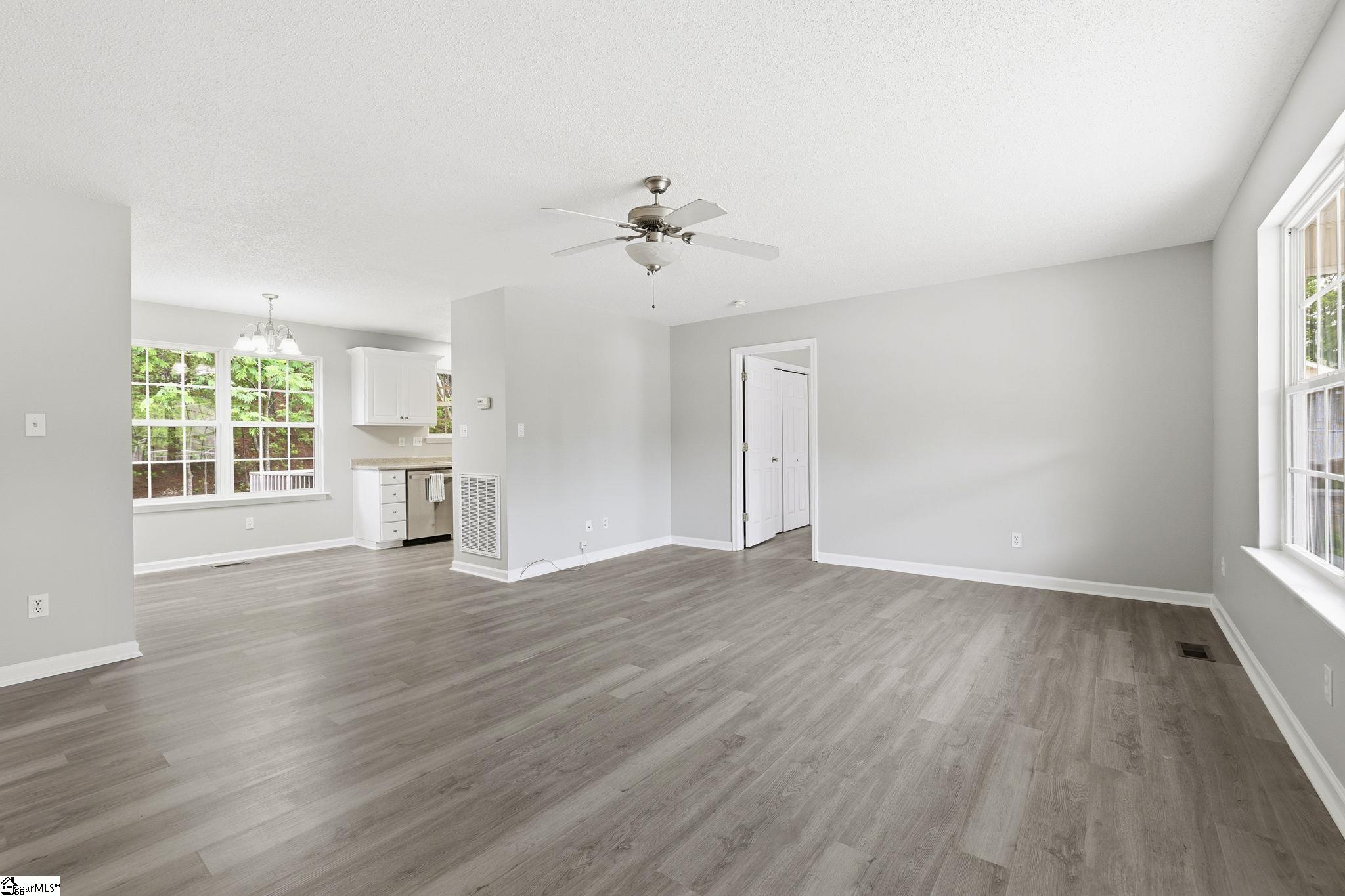 141 Brookwood Creek Drive Property Photo 8