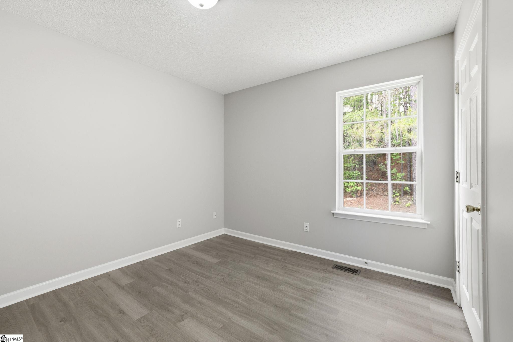 141 Brookwood Creek Drive Property Photo 21