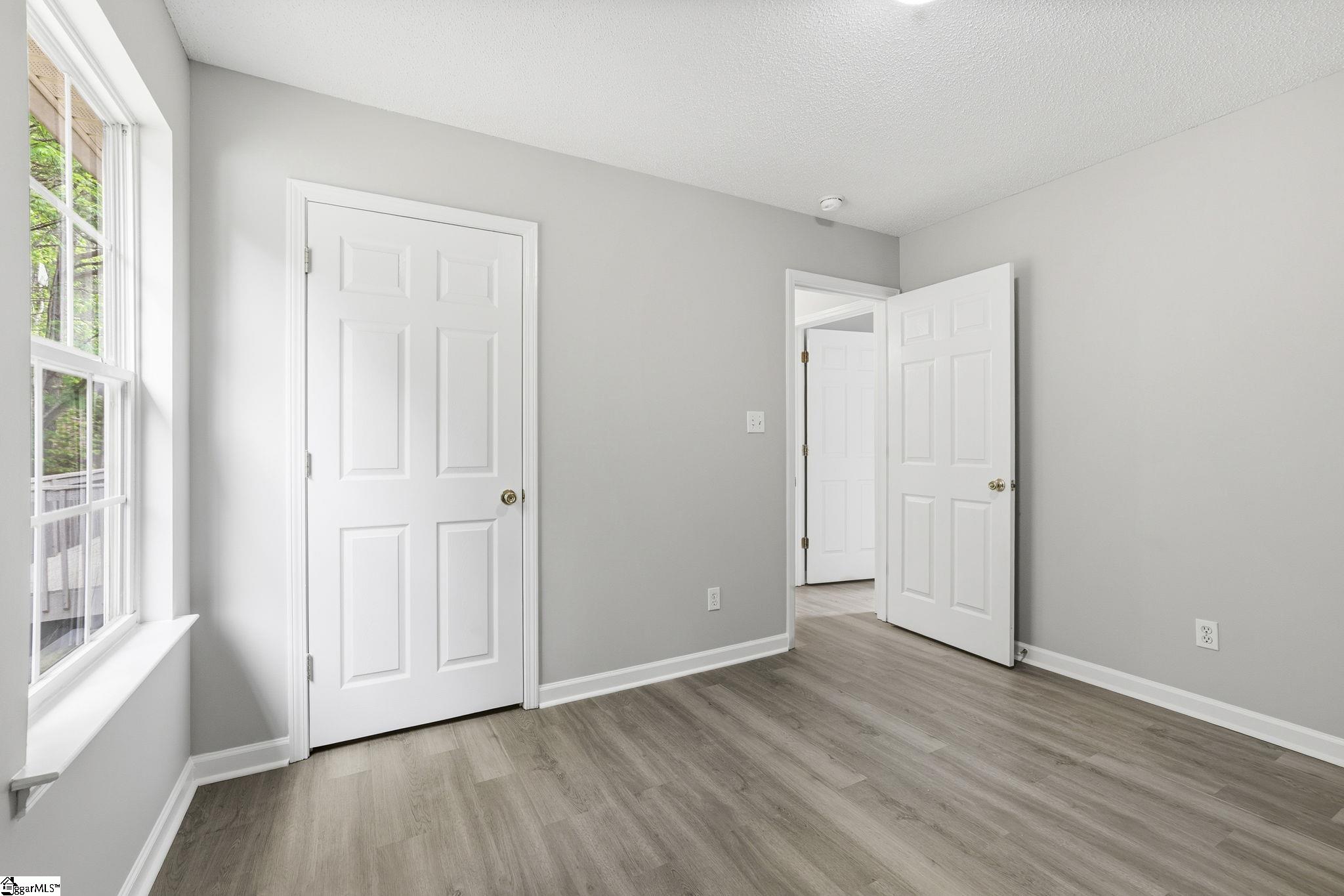 141 Brookwood Creek Drive Property Photo 23