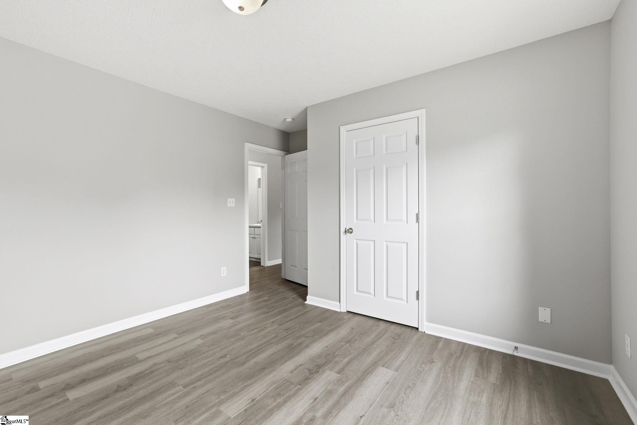 141 Brookwood Creek Drive Property Photo 27