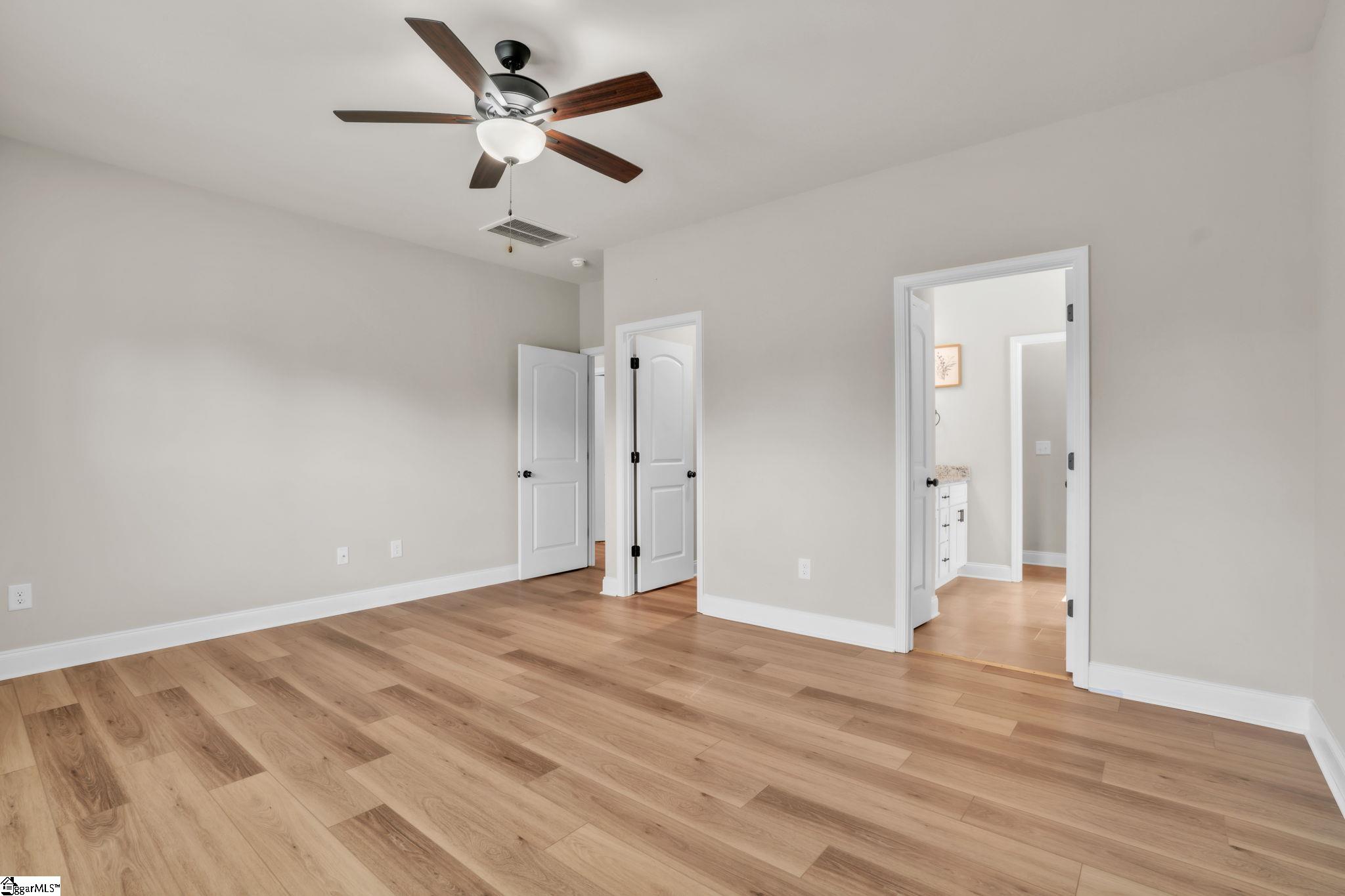 300 Fox Brook Court Property Photo 16