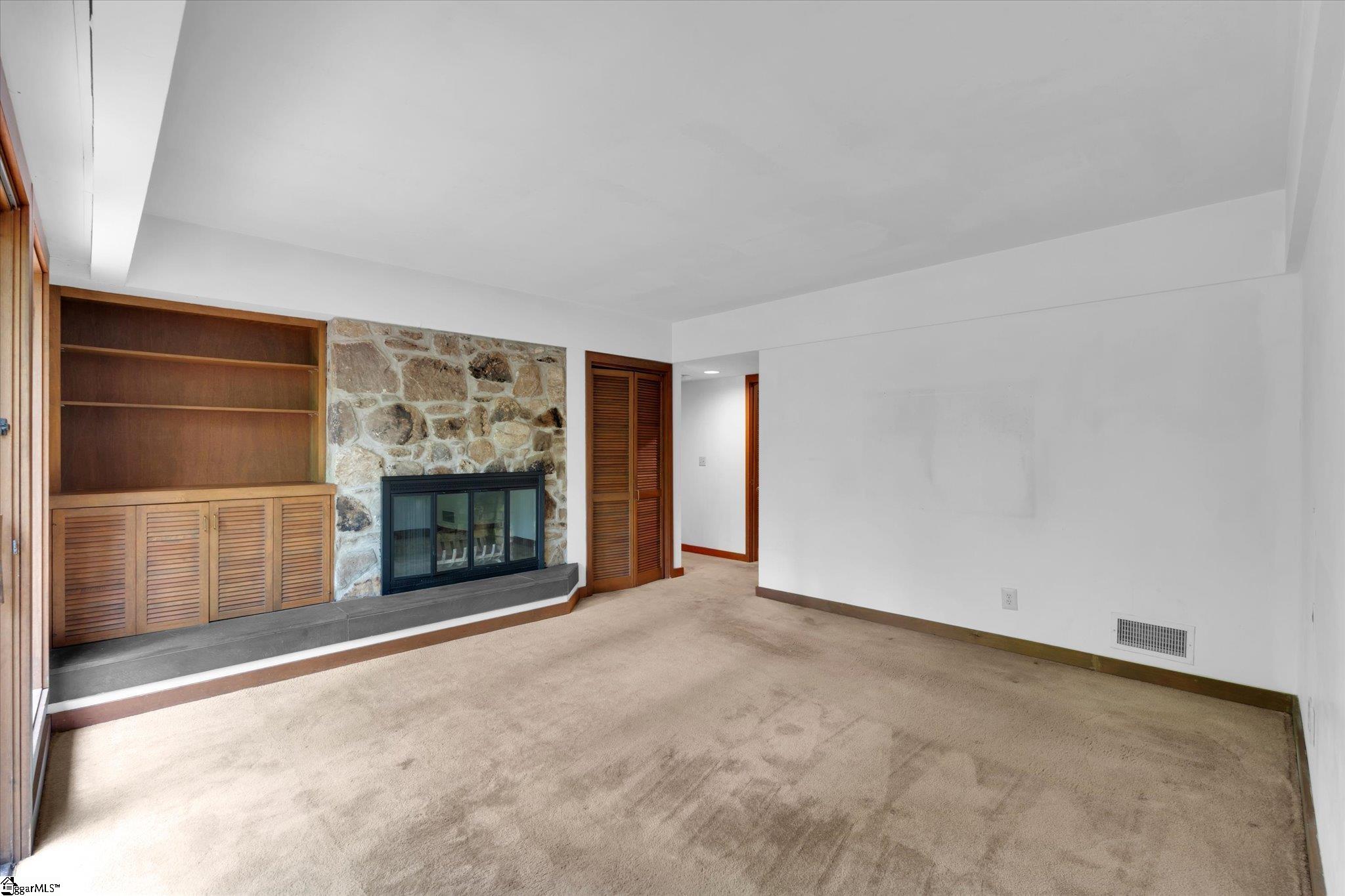 100 Brookside Way Property Photo 22