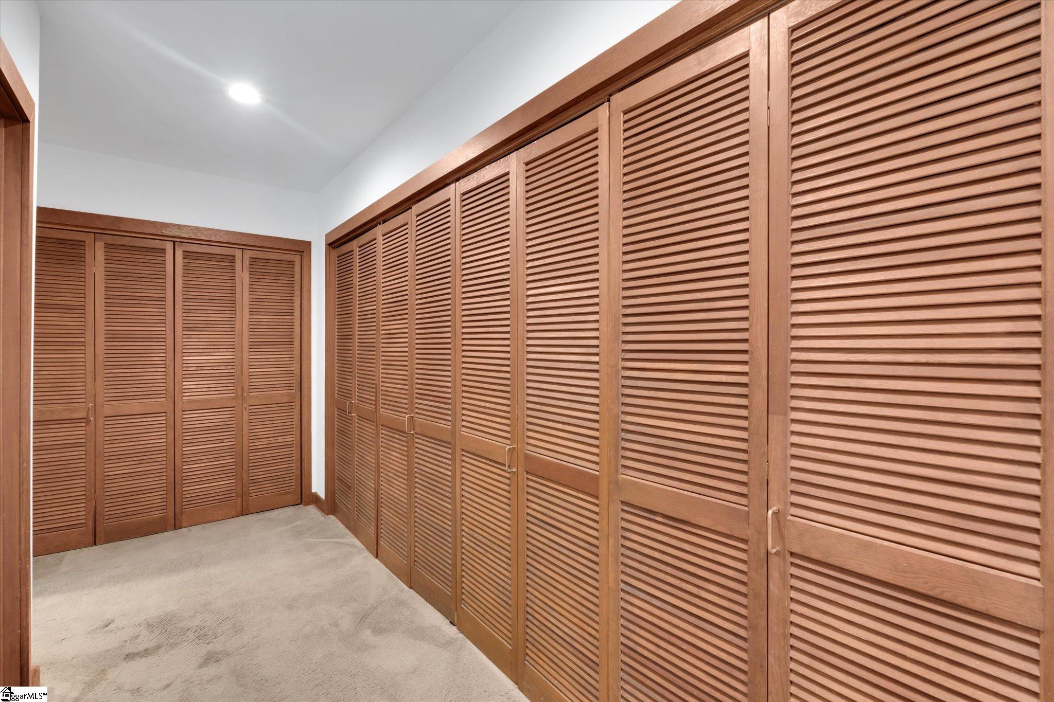 100 Brookside Way Property Photo 23