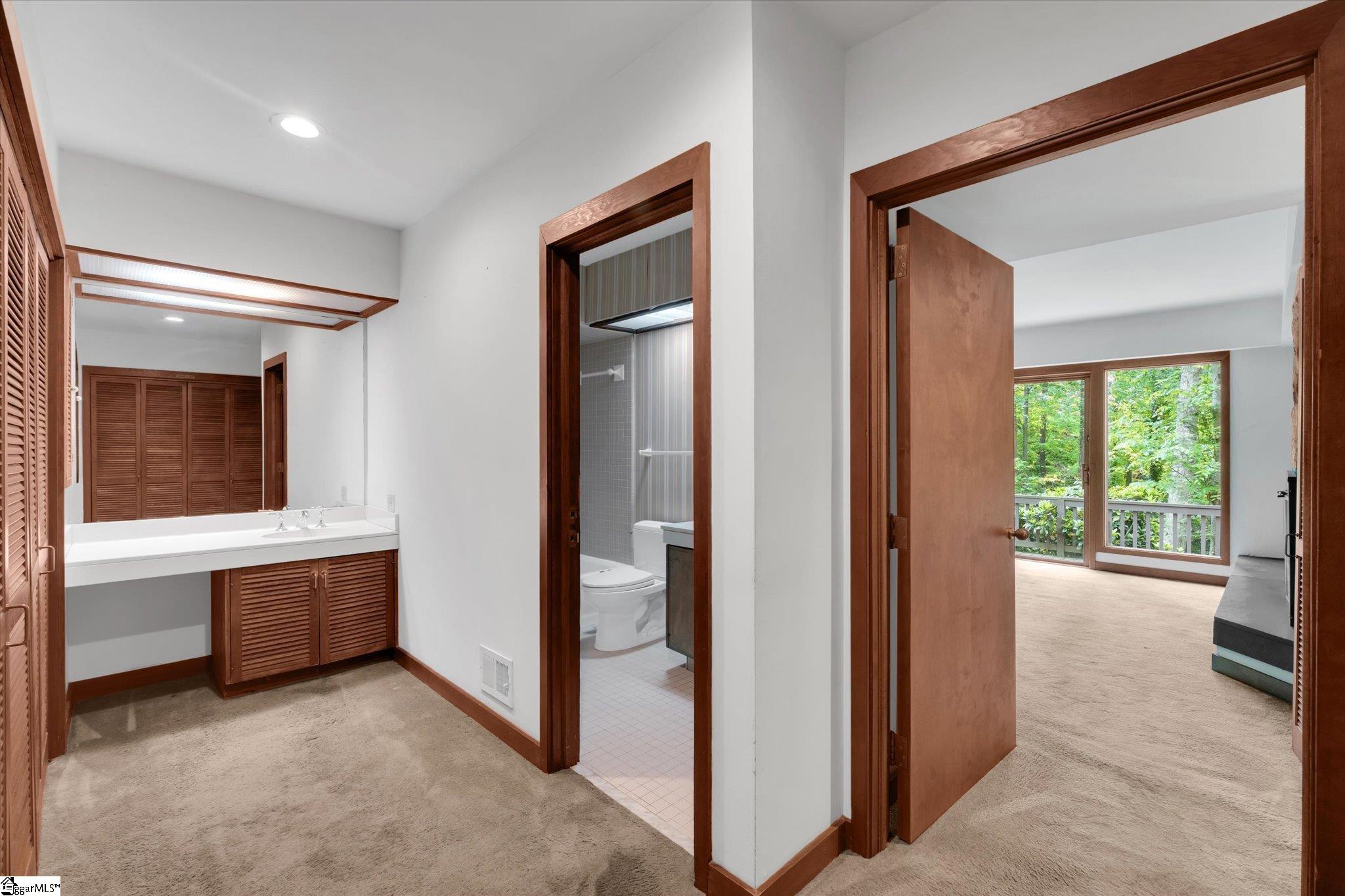 100 Brookside Way Property Photo 24