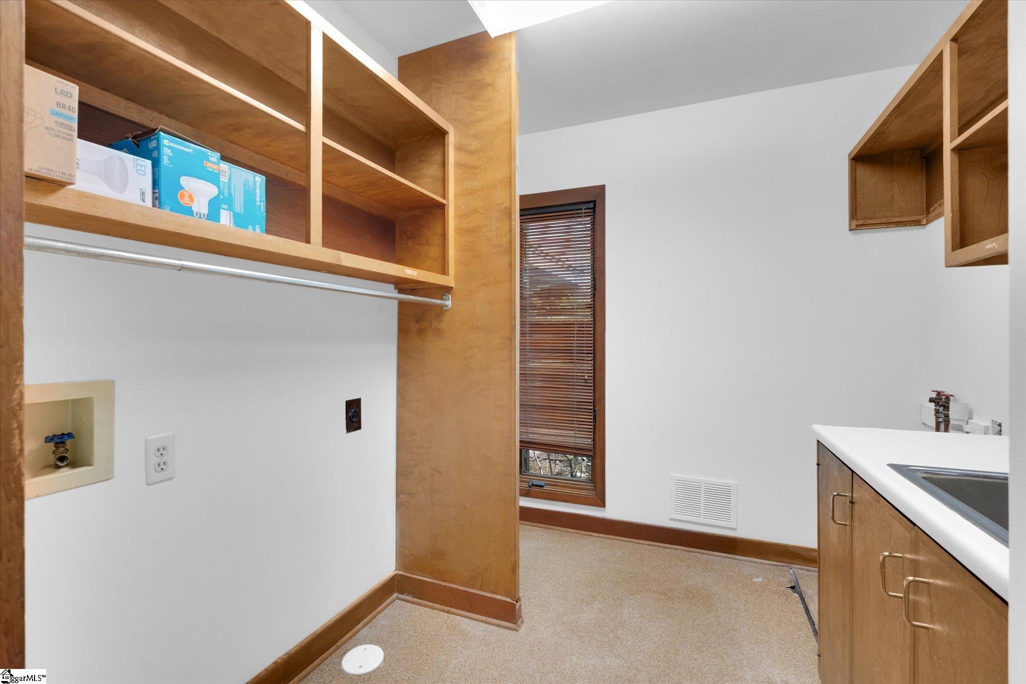 100 Brookside Way Property Photo 27