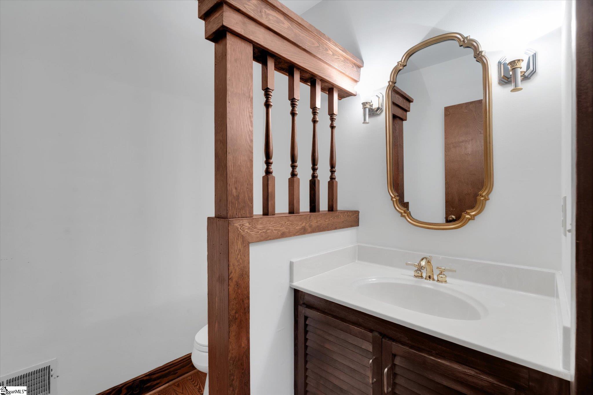 100 Brookside Way Property Photo 28