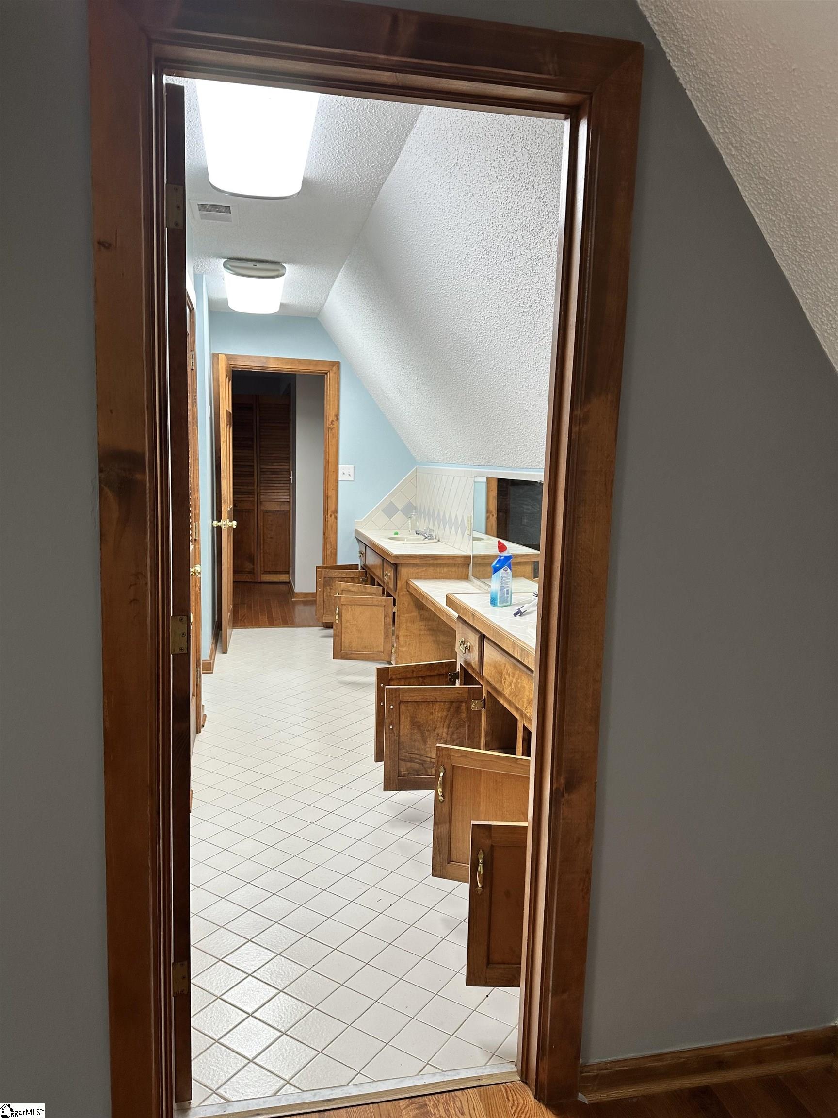 296 Long Mountain Road Property Photo 23