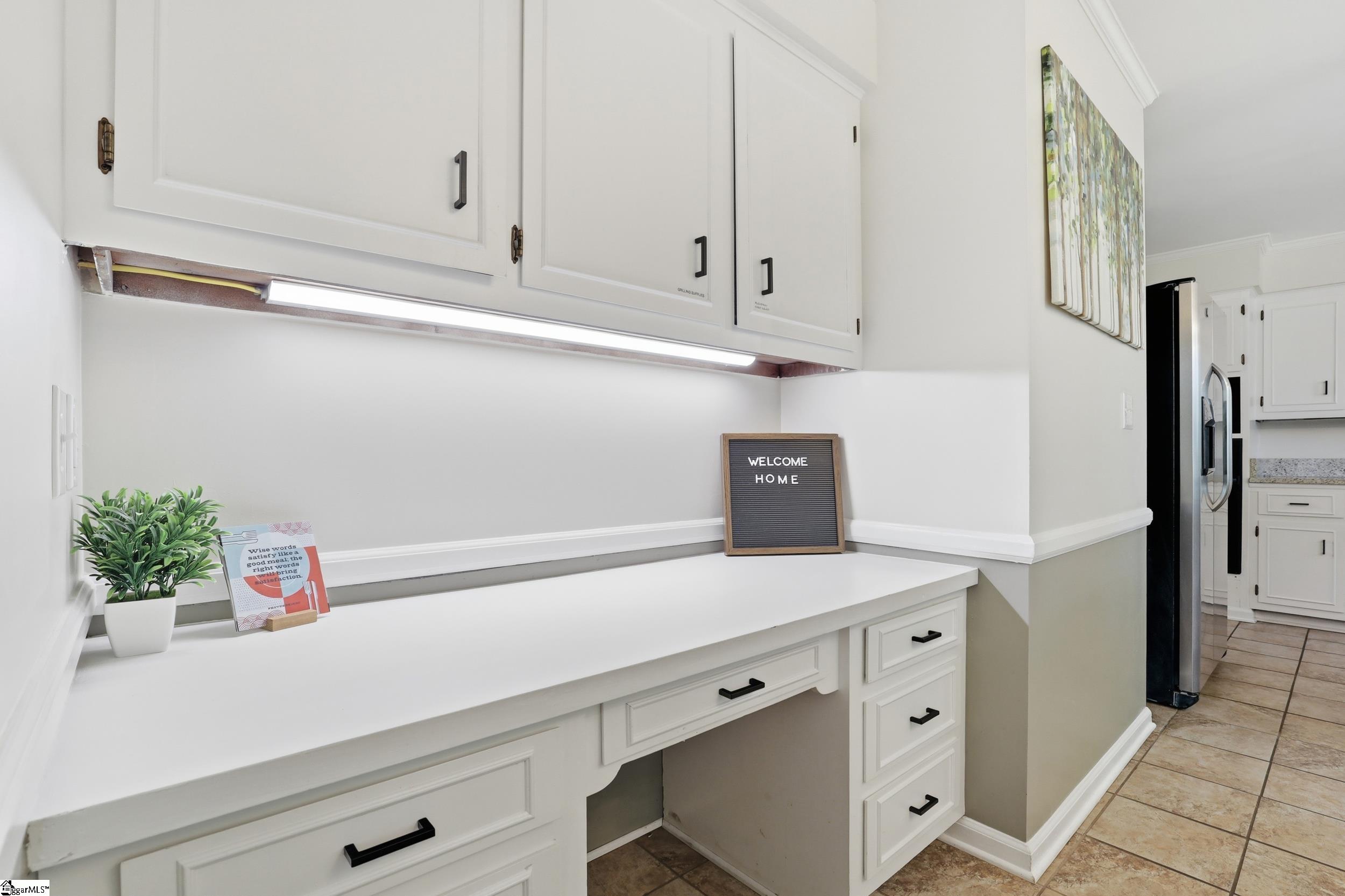 302 Pine Wood Drive Property Photo 13