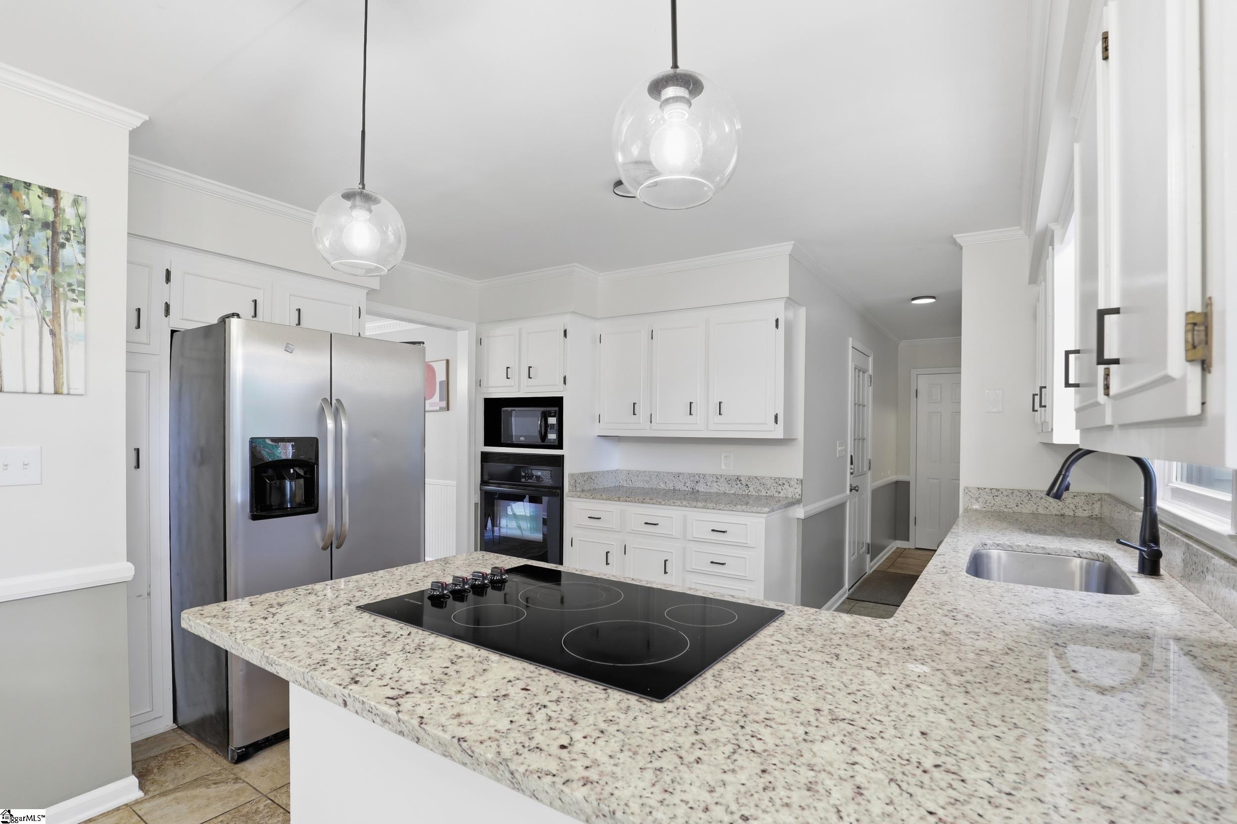302 Pine Wood Drive Property Photo 15