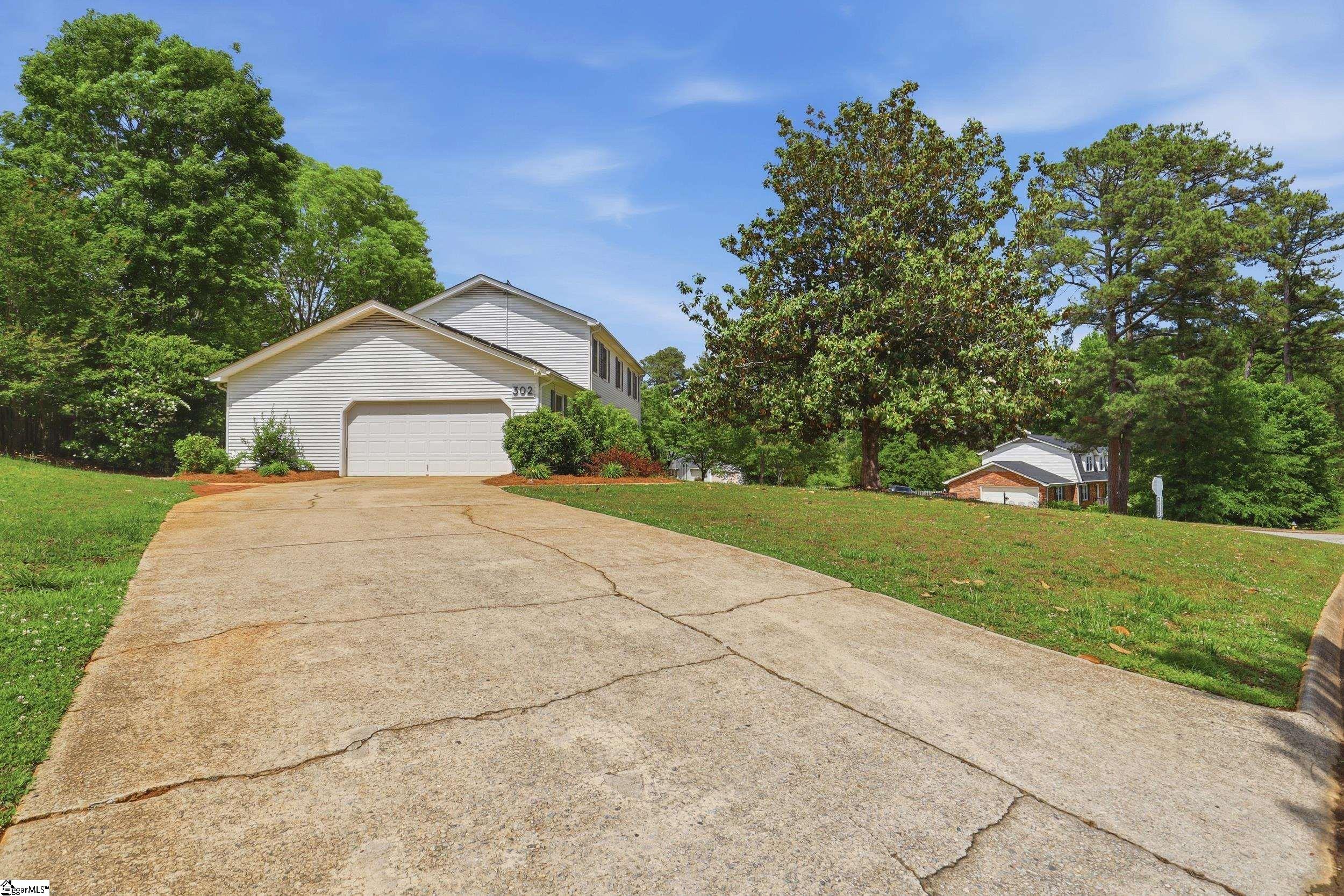 302 Pine Wood Drive Property Photo 38
