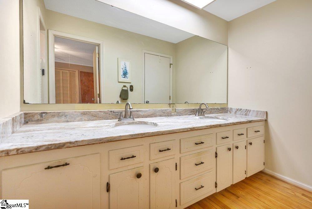 2212 Surfside Drive Property Photo 21