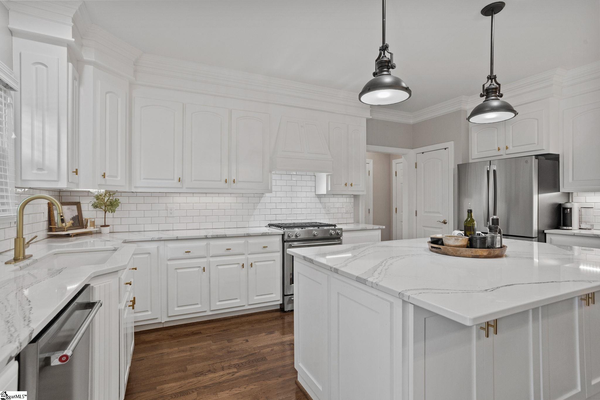 4 Golden Bear Court Property Photo 12