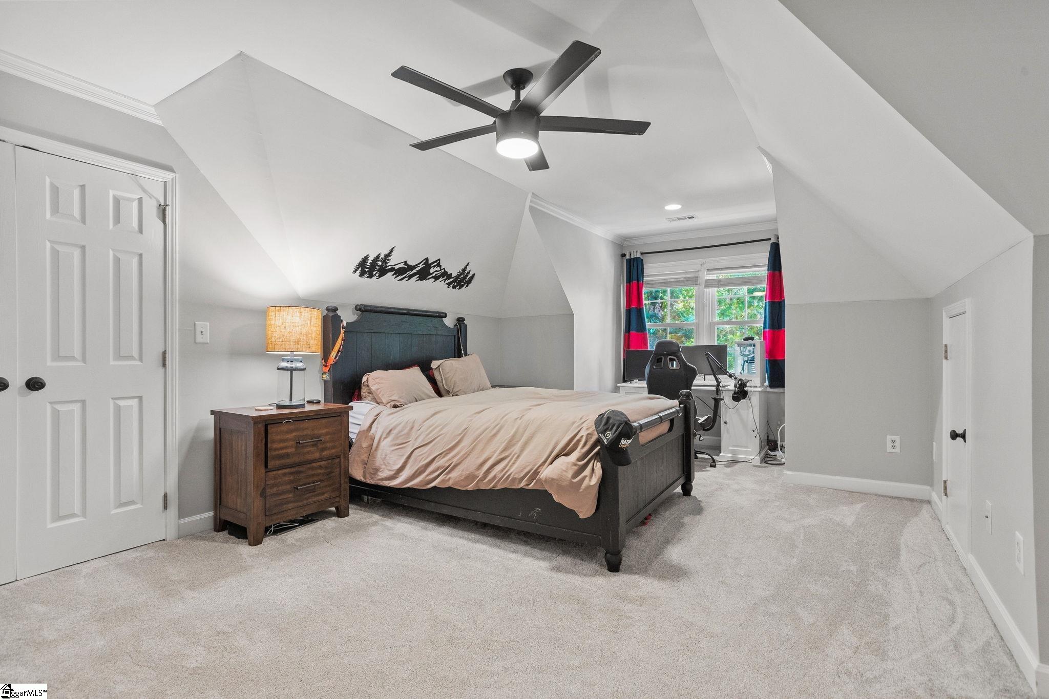 4 Golden Bear Court Property Photo 27