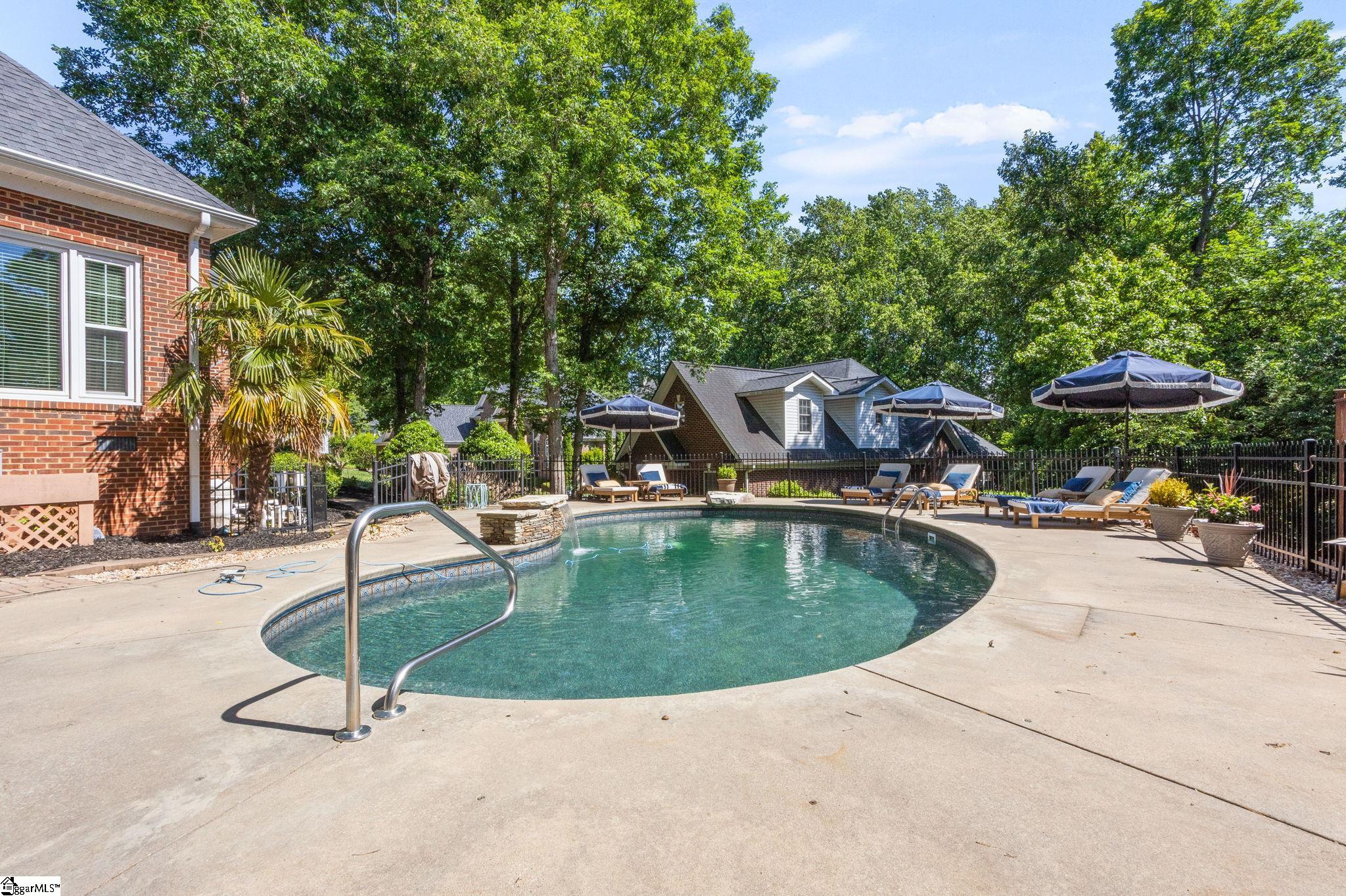 4 Golden Bear Court Property Photo 33