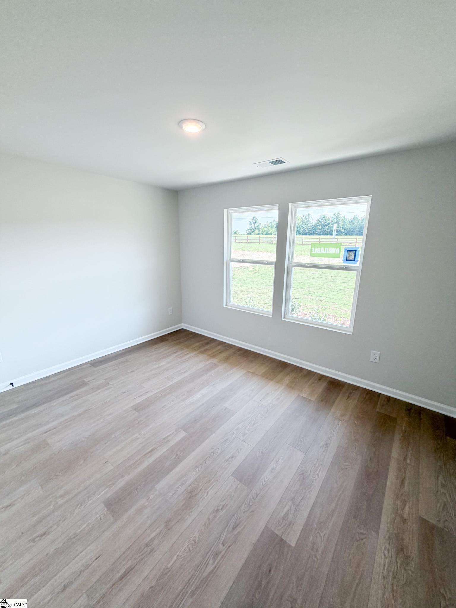 17994 Hwy 101 S Property Photo 5