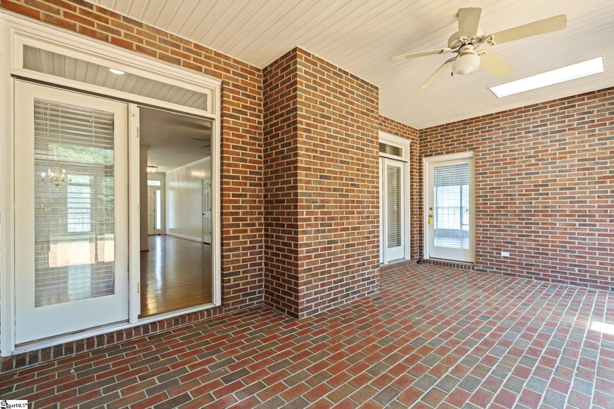 313 N Oakley Lane Property Photo 30