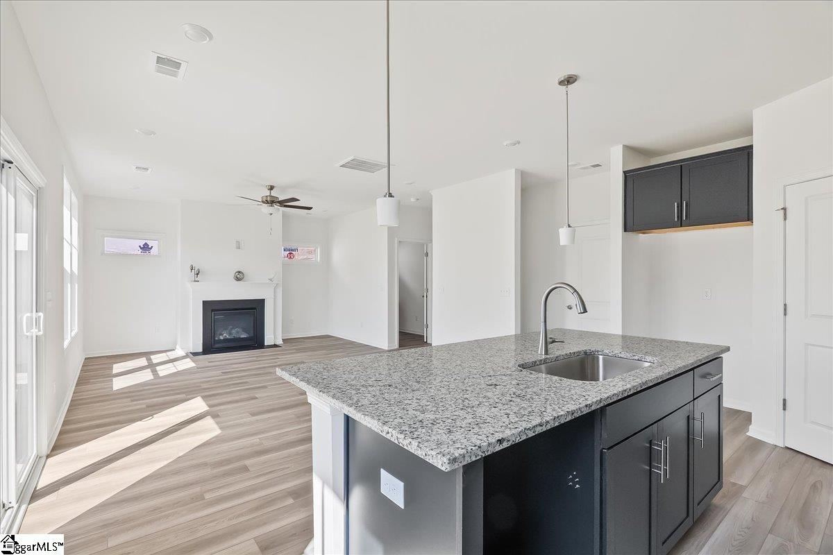 2045 Halton Oaks Drive Property Photo 5