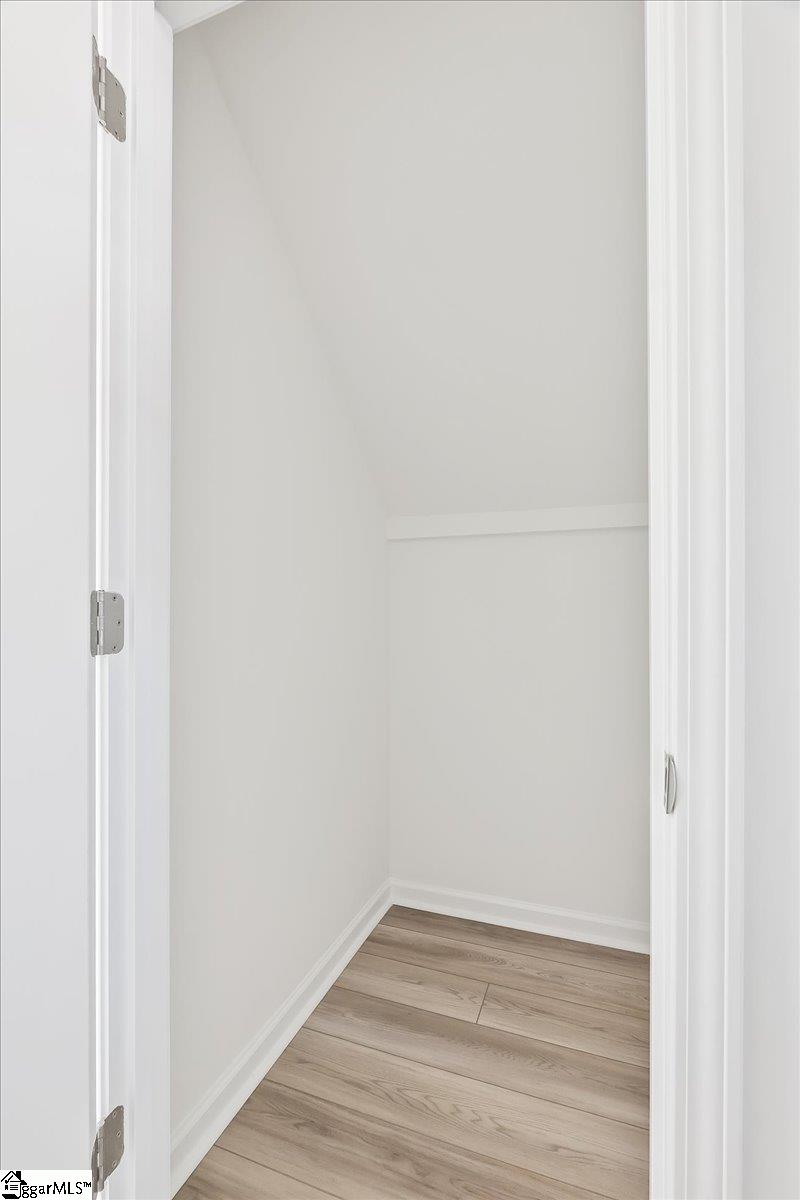 2045 Halton Oaks Drive Property Photo 13