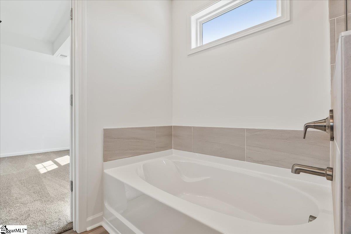 2045 Halton Oaks Drive Property Photo 20
