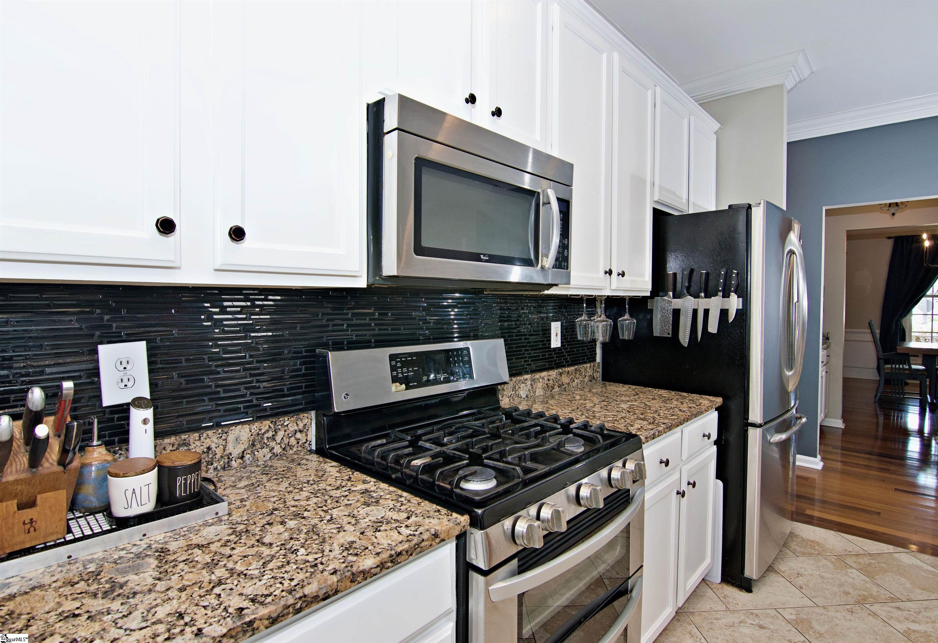 601 Kingsmoor Drive Property Photo 25