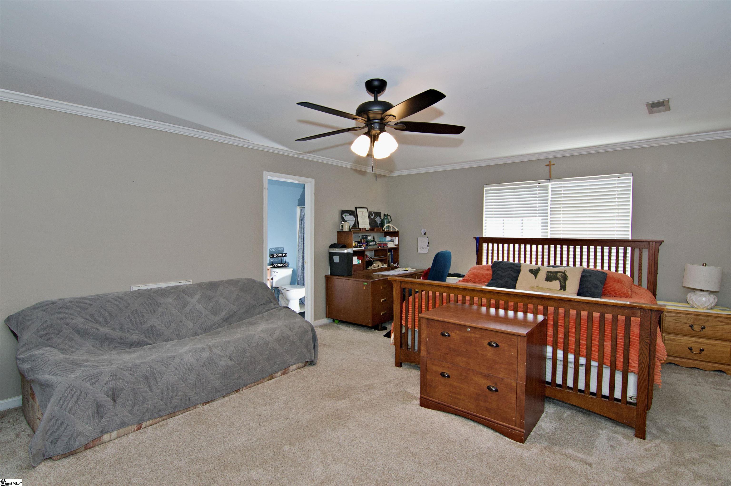601 Kingsmoor Drive Property Photo 39