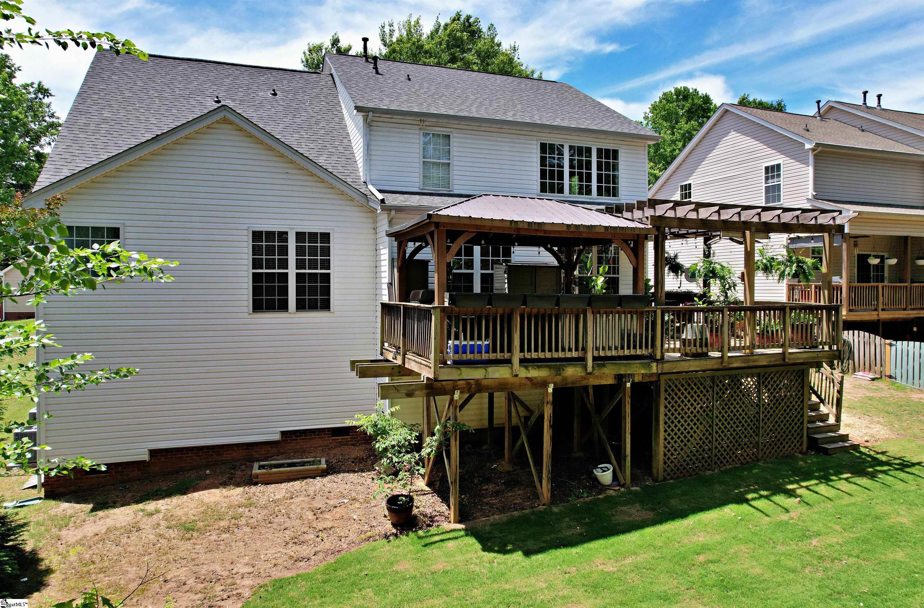 601 Kingsmoor Drive Property Photo 44