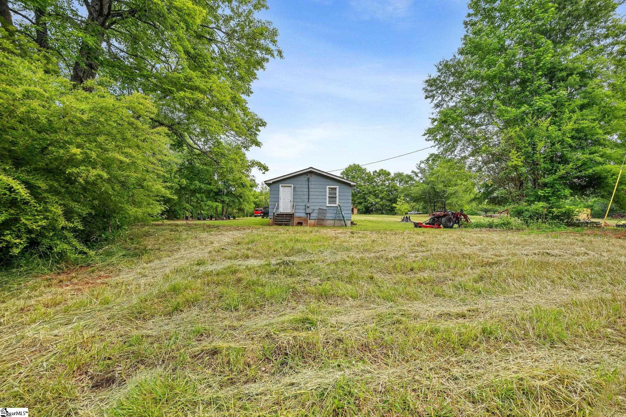 109 Wilton E. Hall Road Property Photo 12